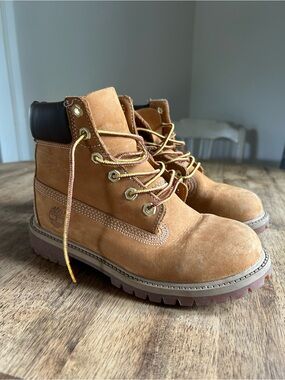Timberland Wheat/Tan Suede Work Boots